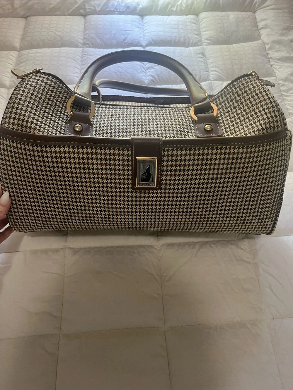 London Fog Cambridge II 16-inch classic satchel, houndstooth pattern